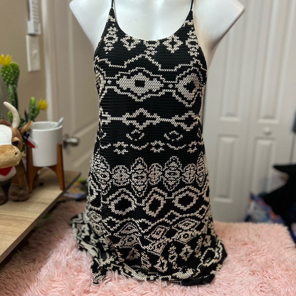 Staring at Stars Black Cream Aztec Crochet Knit Racerback Cami Shift Dress S